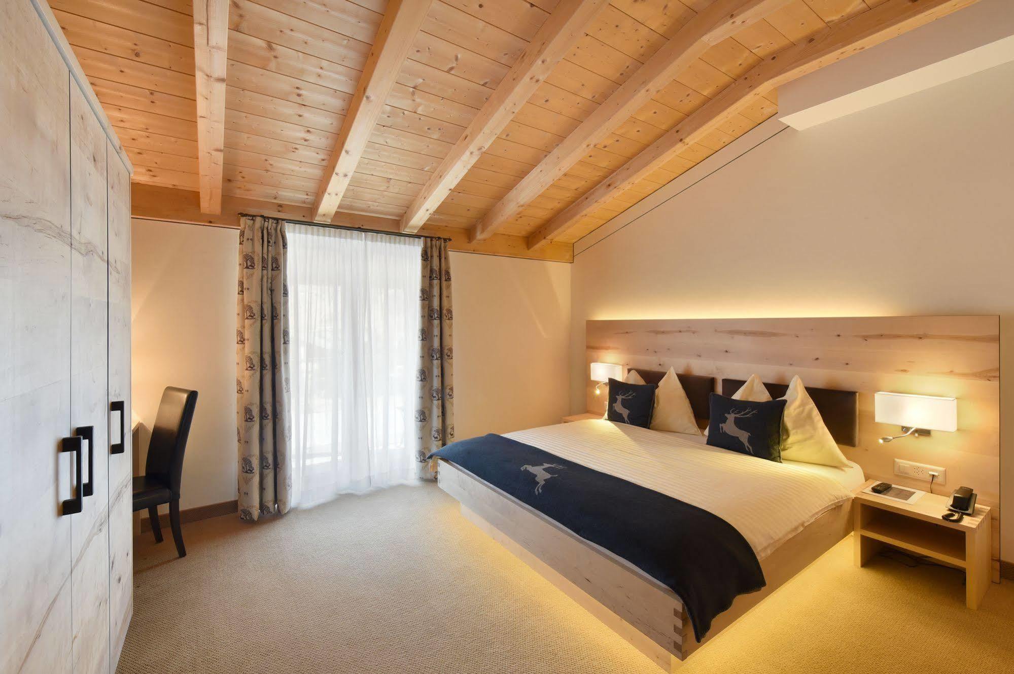 Hotel Cervo Зильс-Мария Экстерьер фото